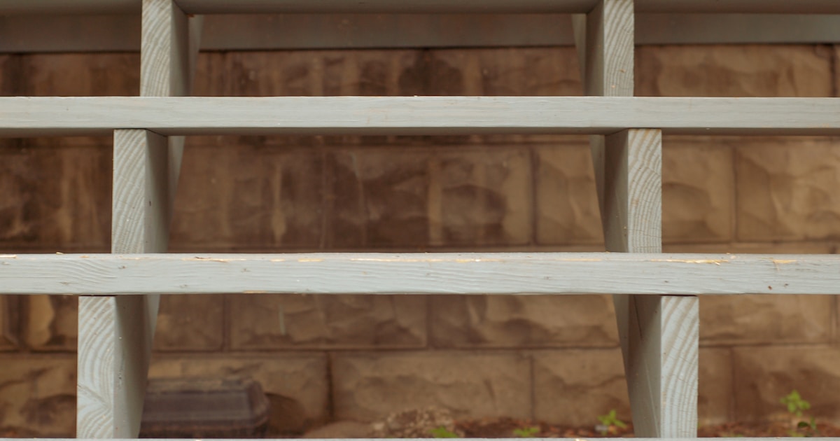 Актриса Кэтрин О'Хара на красной дорожке или в роли Мойры Роуз из сериала «Шиттс Крик»