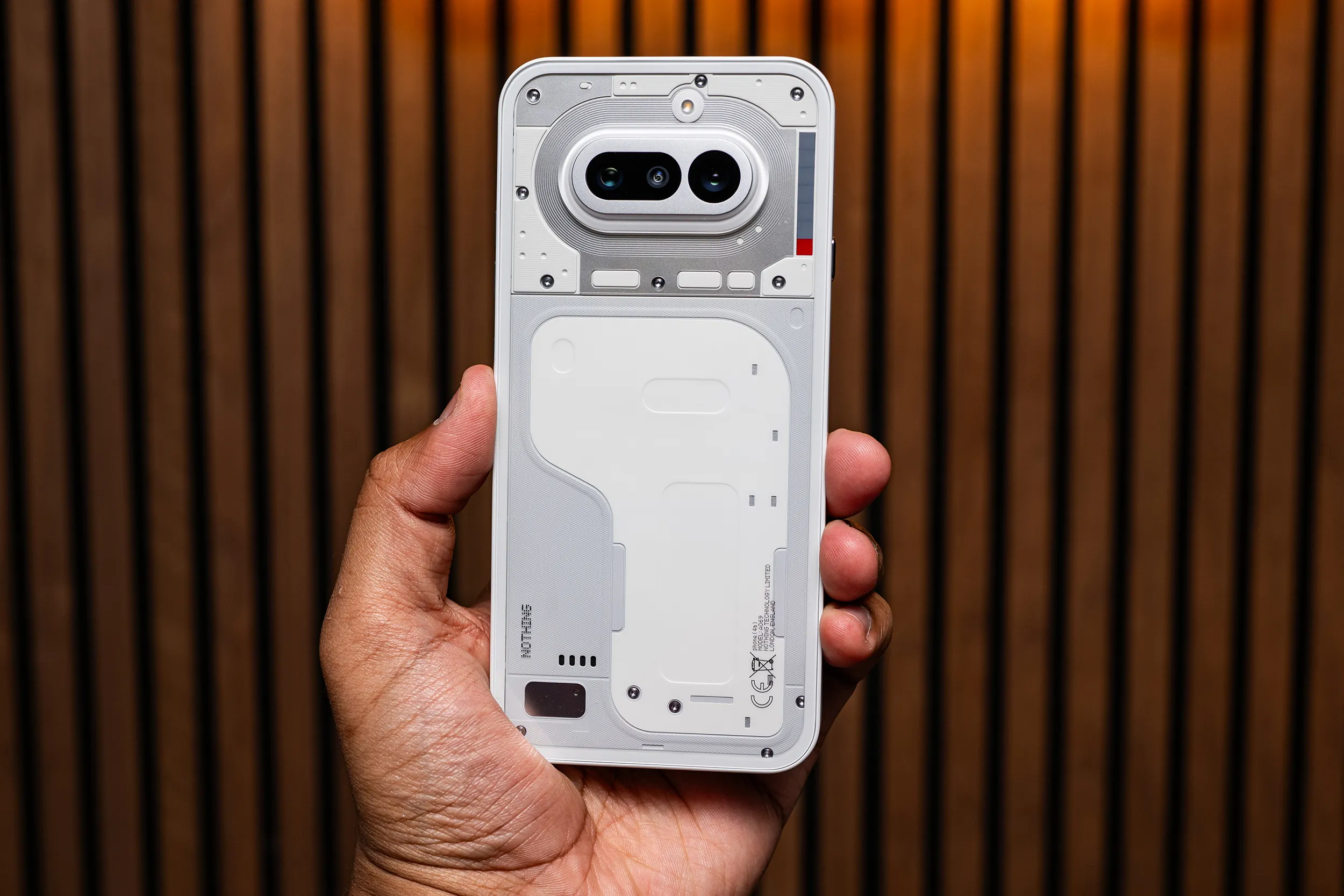 Смартфоны Nothing Phone (4a) и Phone (4a) Pro на презентации